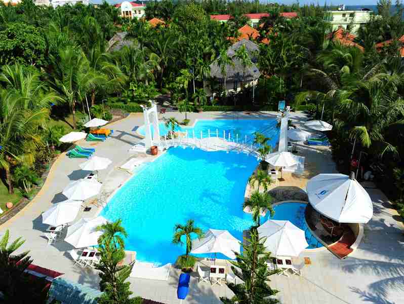 Sasco Blue Lagoon Resort and Spa